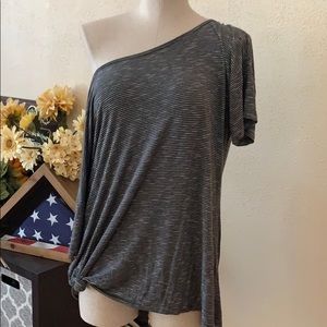 COPY - Buckle Red by BKE Top XL